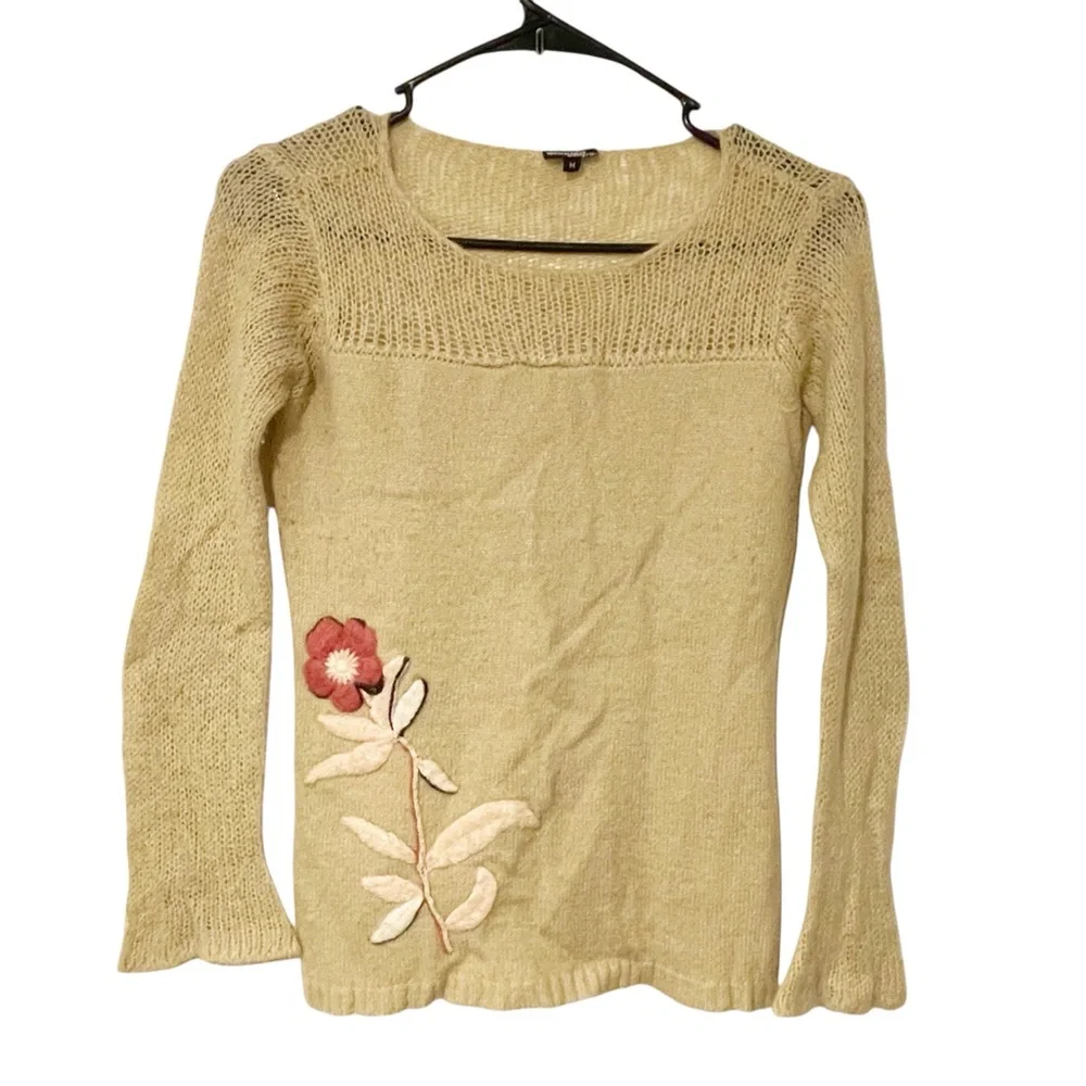 Wooden Ships Size Medium Tan‎ Florall Stitched Open Knit Sweater